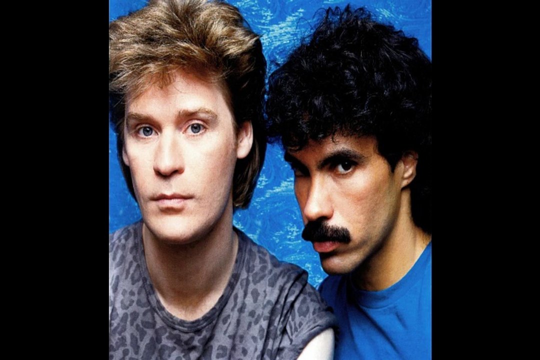 HALL & OATES Maneater