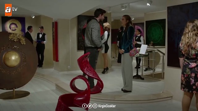 Cemre’yi After Party ‘e davet eden Tuna! - Kırgın Çiçekler 104.Bölüm