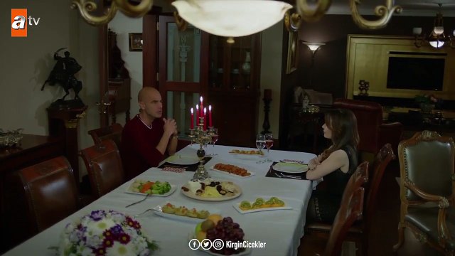 Ejder ve Macide’nin romantik akşam yemeği! - Kırgın Çiçekler 104.Bölüm