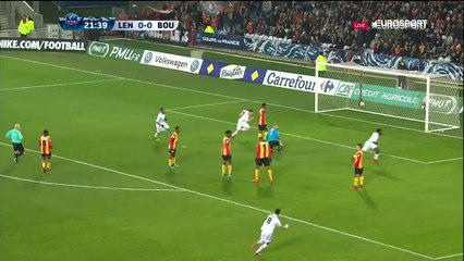 Avec réussite, Koné s'est baladé dans la défense lensoise : l'ouverture du score de Boulogne