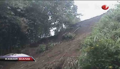 Pasca Longsor Lembang, Tanah Retak Sepanjang 400 Meter