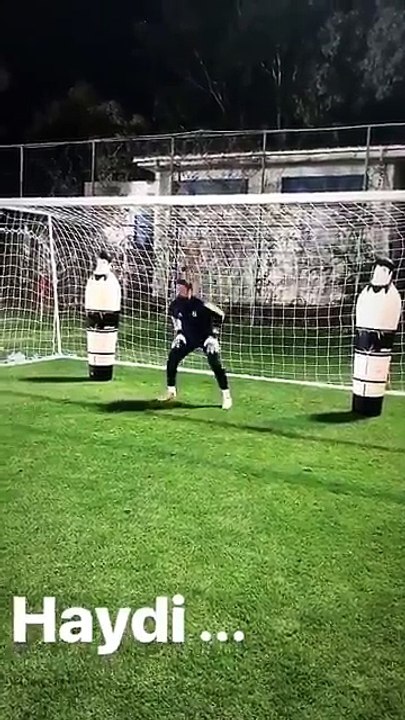 Volkan Demirel'den harika kurtarışlar