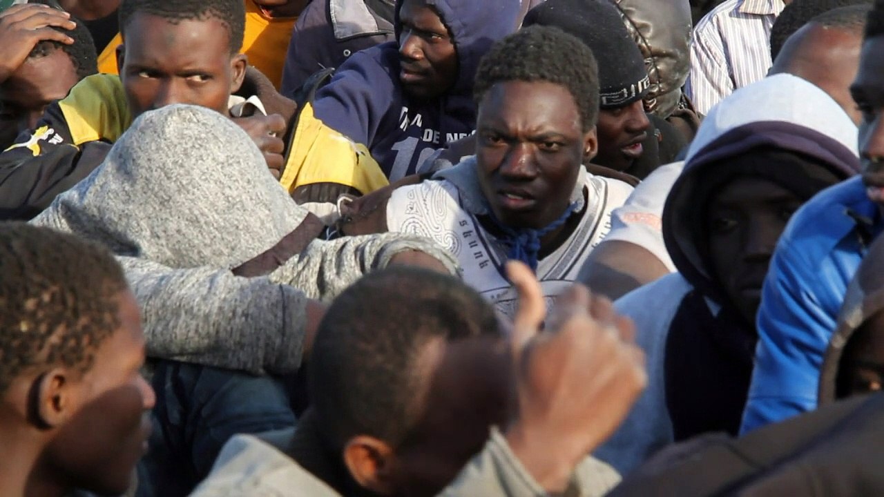 Two migrants dead, 290 rescued off Libya coast
