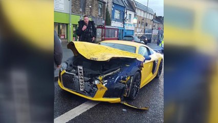 [이브닝] 앞차 '들었다 놓은' 스포츠카 "납작해서..." / YTN