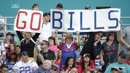 Bills fans welcome players after loss to Jaguars