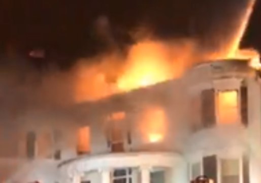 Firefighters Tackle 4-Alarm Apartment Fire Northeast of Boston
