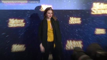 Amber Tamblyn Takes Dig at E! for Catt Sadler's Pay Disparity