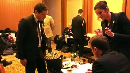 French president applauded for video of Chinese lesson