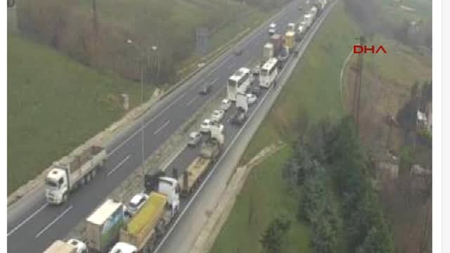 Tem Otoyolu Celaliye Mevkiinde Kaza-1