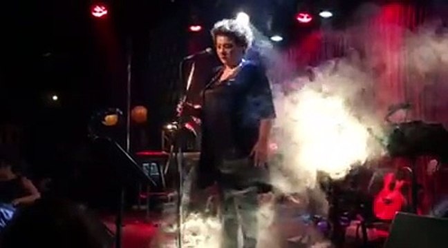 ΜΑΓΙΚΗ !!! Γιώτα Νέγκα - Νυν και Αεί - Live 2017 Σταυρός του Νότου