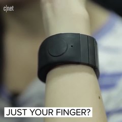 Answer calls with your fingertip with Sgnl