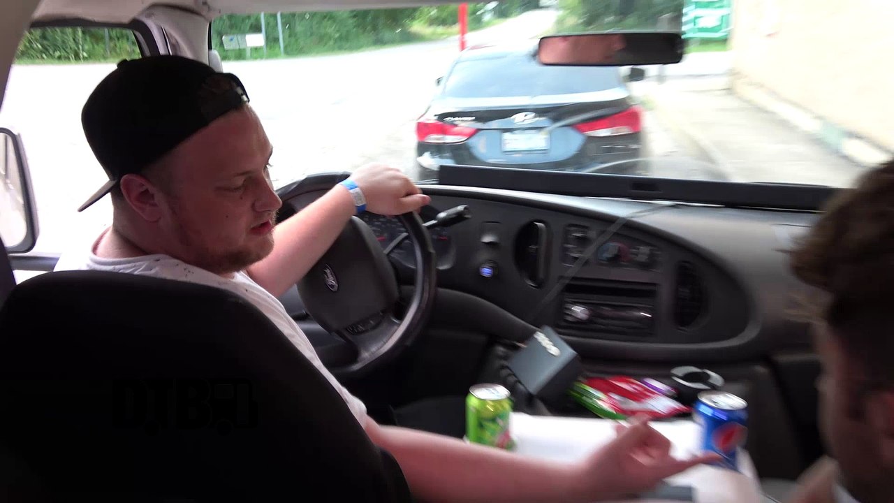 Vesta Collide - BUS INVADERS Ep. 1243