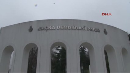 Maçka Parkı'nda Kafelerin Yıkımı Sürüyor