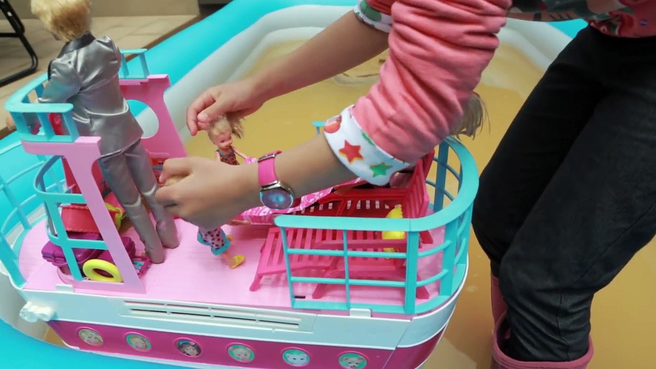 Barbies Cruise Ship Adventure