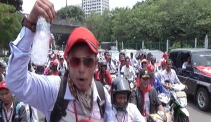 Pekerja Pertamina Tuntut Diangkat Karyawan Tetap