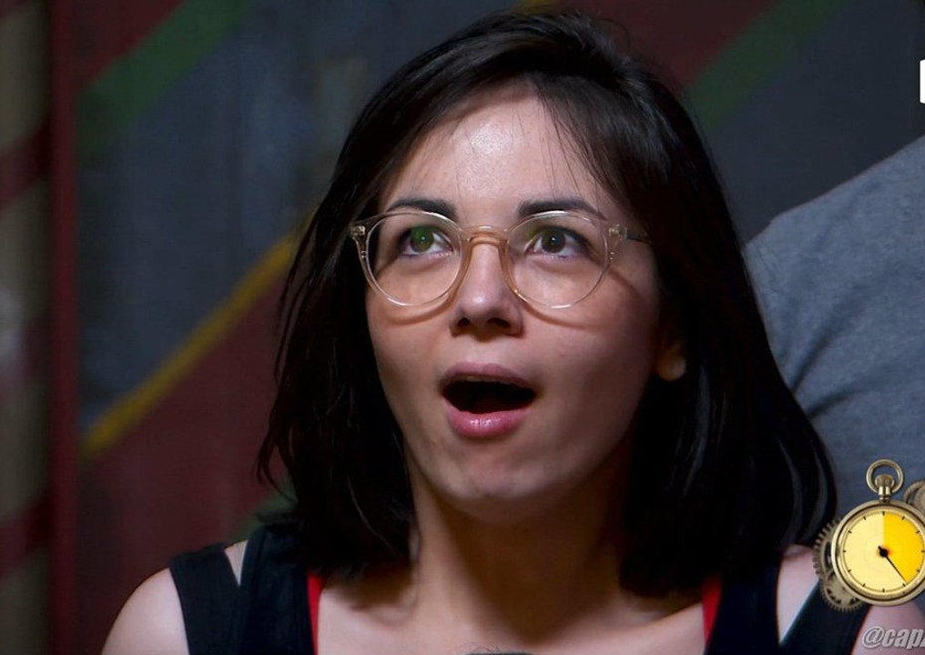 Agathe Auproux (TPMP) dans Fort Boyard : attention c'est chaud !