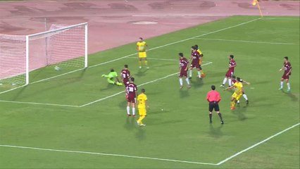 العهد يتصدر الدوري اللبناني لكرة القدم