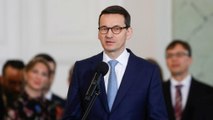 Primeiro-ministro da Polónia muda ministros para agradar à UE