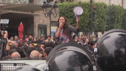 La oposición decide intensificar las protestas mientras las calles hierven