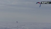 Windsurf nas águas congeladas da Rússia