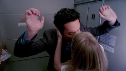 LA to Vegas Season 1 Episode 3 ( Two and a Half Pilots ) 1X3