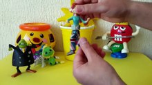 17 Surprise Kinder toys Joy Blue Pink Yellow Red Egg Green, moana