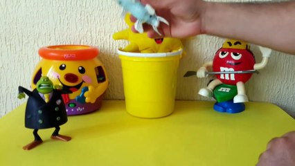 17 Surprise Kinder toys Joy Blue Pink Yellow Red Egg Green, moana