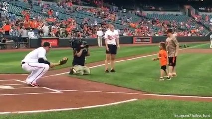 3D-printed Hand Baseball Girl