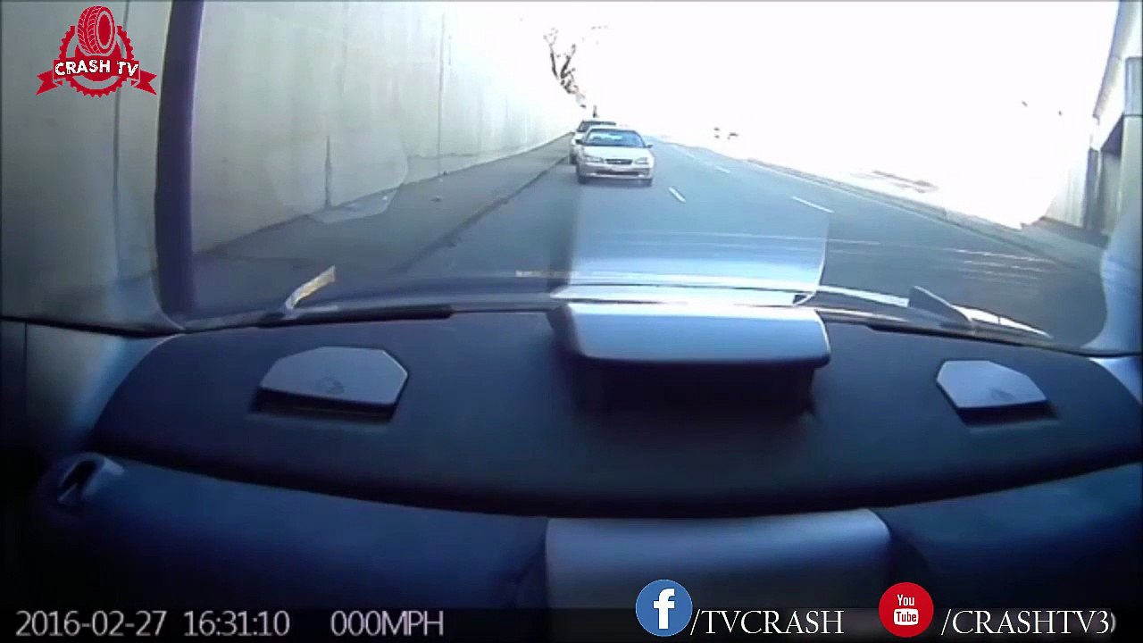 Car Crashes Compilation ( U.S.A ) ll Car Accidents # 36 _ 2016