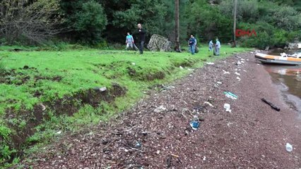 Muğla Marmaris'in Cennet Adalarından 5 Ton Çöp Çıktı