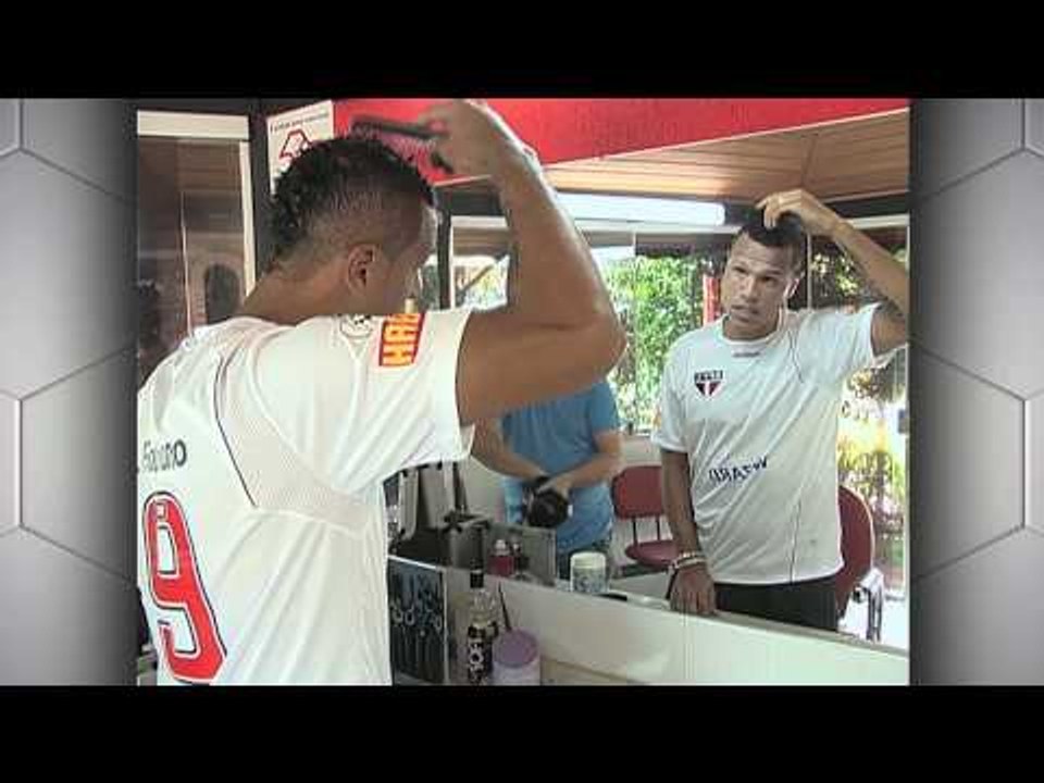 TV Soberano - Corte de cabelo do Fabuloso