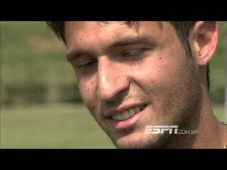 ESPN: Ex-colega de quarto, Lucas aposta fichas em Regis e lembra "terror" de Cotia