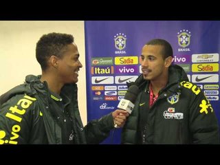 Wendell banca repórter e "entrevista" Lucas Evangelista