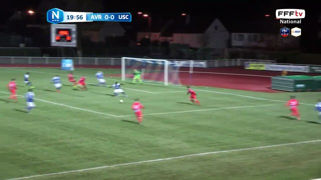 But de DONISA!!! Suite à une contre attaque très bien jouée DONISA réussi son face à face. 1-0 pour Concarneau!!!