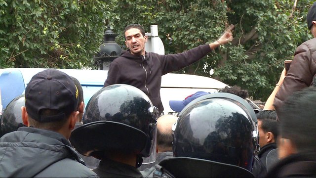 Tunisian police, protesters clash as unrest continues