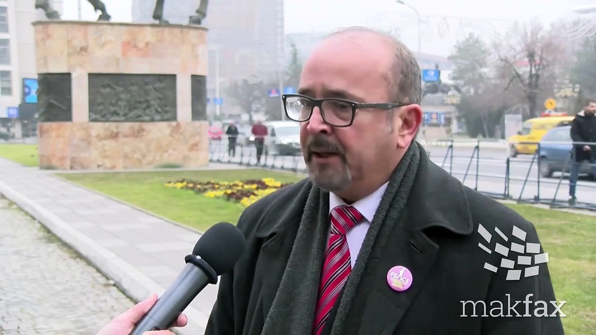 ⁣Змијанац: Градоначалниците и училиштата направија организирана злоупотреба на децата