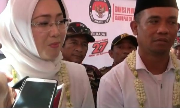 Istri Dedi Mulyadi Daftar Calon Bupati Purwakarta