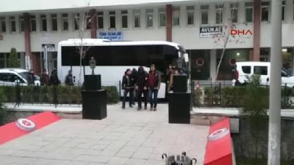 Niğde'de Polisin Uyuşturucu Operasyonunda 71 Kişi Gözaltına Alındı.