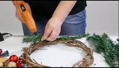 Новогодний хенд-мейд при помощи термоклеевого пистолета | Christmas hand-made wi