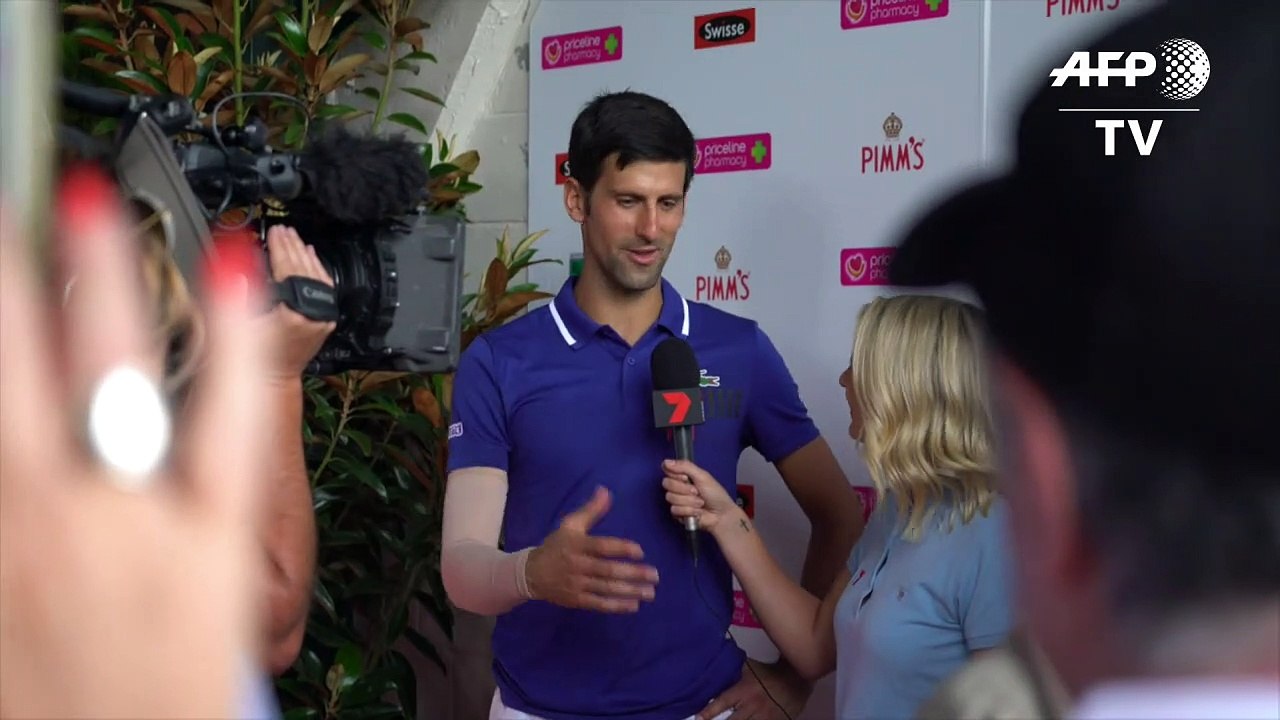 Djokovic "très, très heureux" après le 1er match de l'année