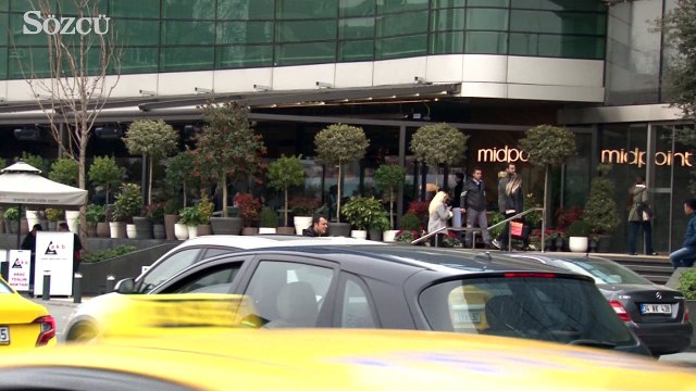 Akmerkez'in dışındaki tenteler yıkılacak