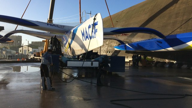 Le trimaran Macif entre en chantier