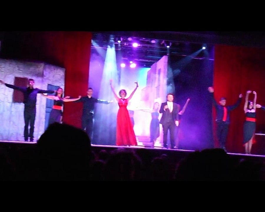 Ο Γιάννης Πλούταρχος τραγουδά ζωντανά - Θα Πιω Απόψε Το Φεγγάρι στο «Γοργόνες και Μάγκες»