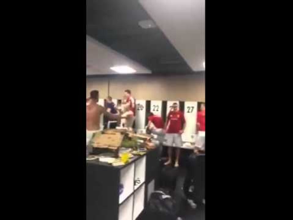 Így ünnepeltek Magyar válogatott játékosok a  Feröer Szigetek elleni győzelem után