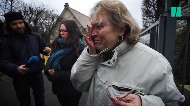 La forte émotion des fans de France Gall venus dire adieu à la chanteuse au Mont Valérien