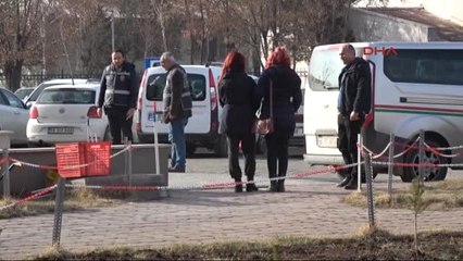 Sivas Alkol Alan Arkadaşlar Arasında Bıçaklı Kavga 1 Ölü, 1 Yaralı Ek