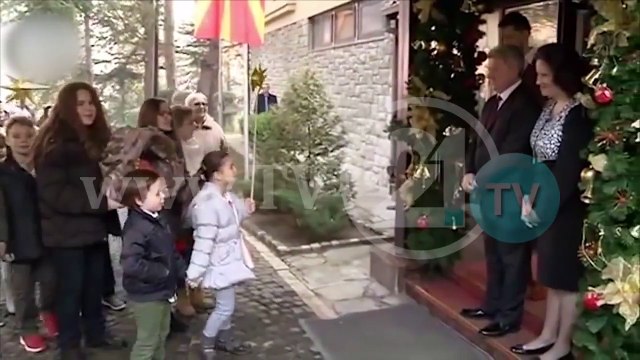 Меѓаши:Злоупотреба на деца за политичка промоција