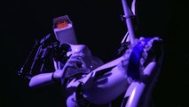 Los robots también bailan pole dance en Las Vegas