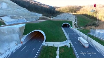 Başbakan Yıldırım, 1978 Model Otobüsün Koltuğuna Geçti