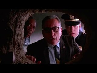 8 Famous Movie Plot Holes With Shockingly Simple Solutions